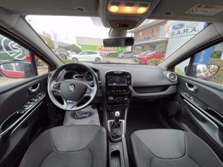 RENAULT Clio 1.2 75CV 5 porte Costume National