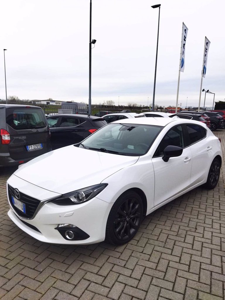 MAZDA Mazda3 2.2 Skyactiv-D Exceed