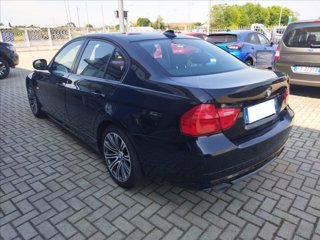 BMW 318d Attiva