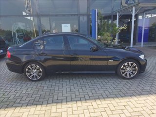 BMW 318d Attiva